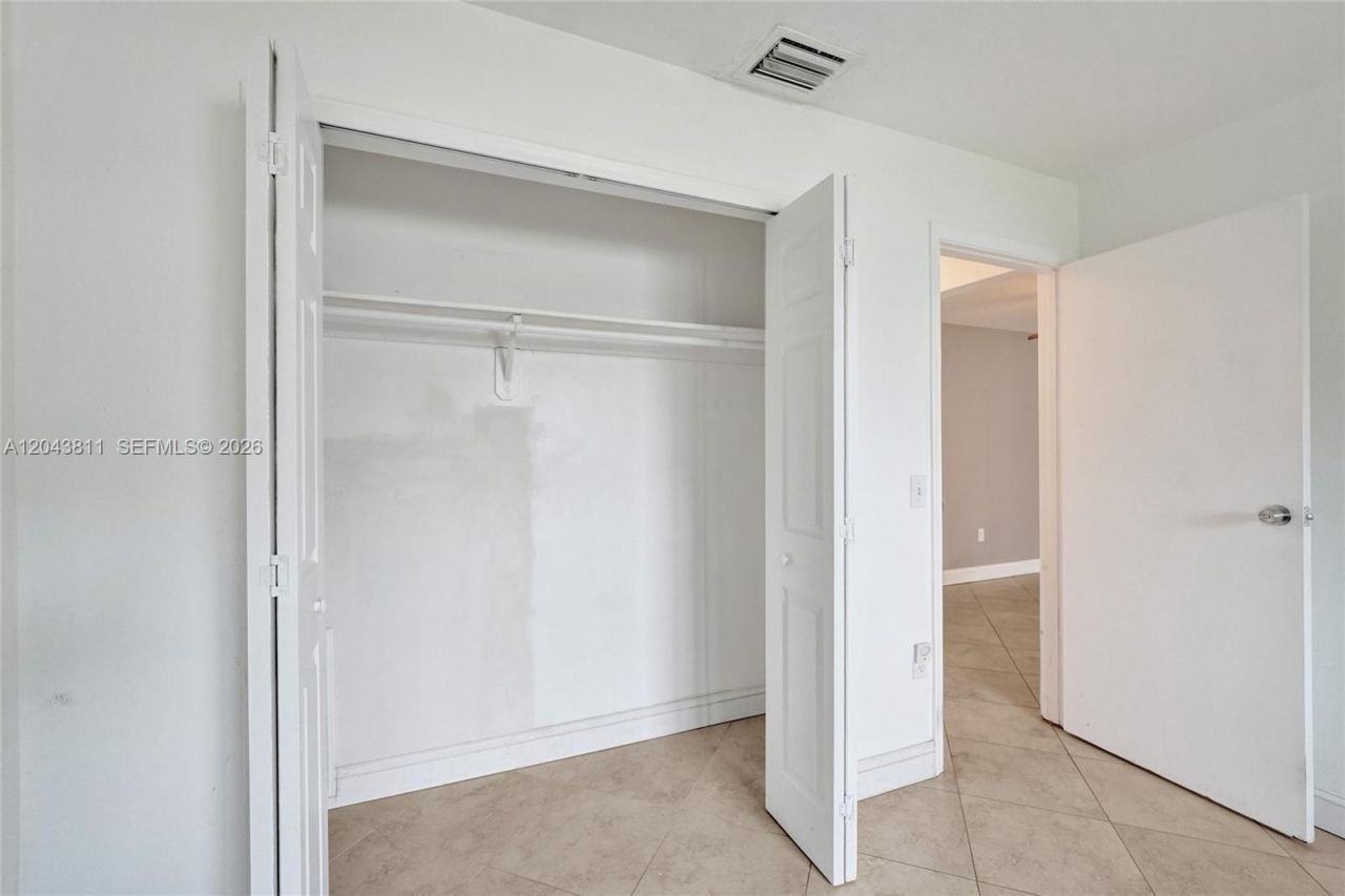 11700 NW 33rd St , Sunrise, FL 33323 Photo