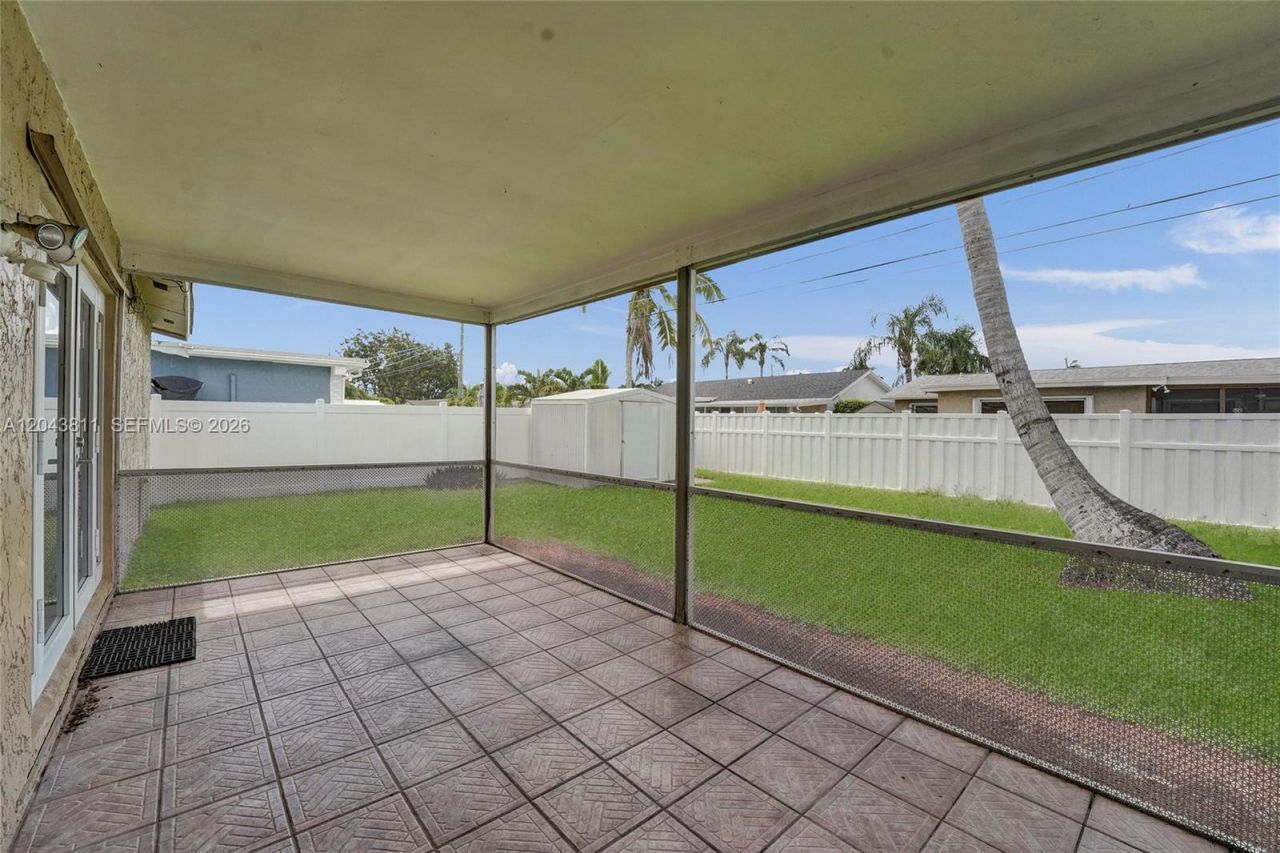 11700 NW 33rd St , Sunrise, FL 33323 Photo