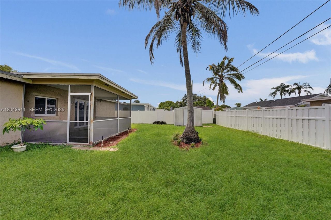 11700 NW 33rd St , Sunrise, FL 33323 Photo