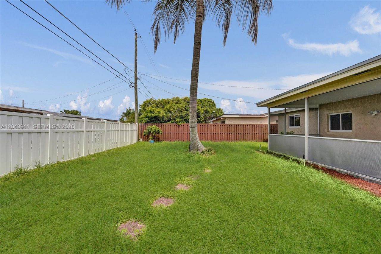 11700 NW 33rd St , Sunrise, FL 33323 Photo