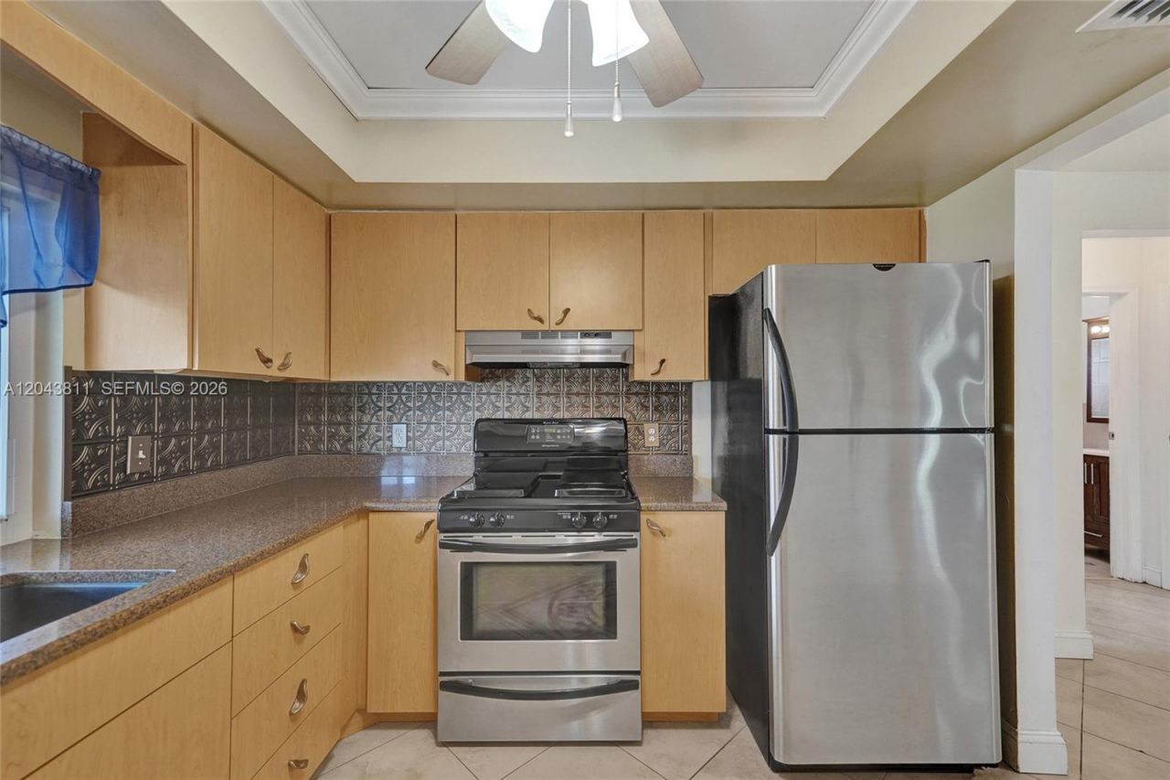 11700 NW 33rd St , Sunrise, FL 33323 Photo