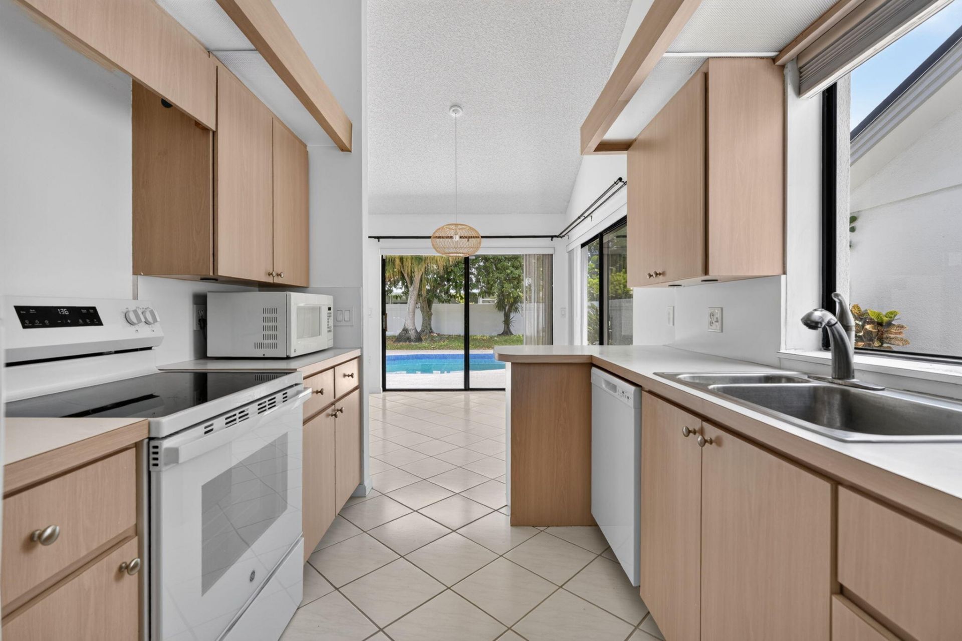 223 E River Park Drive, Jupiter, FL 33477 Photo