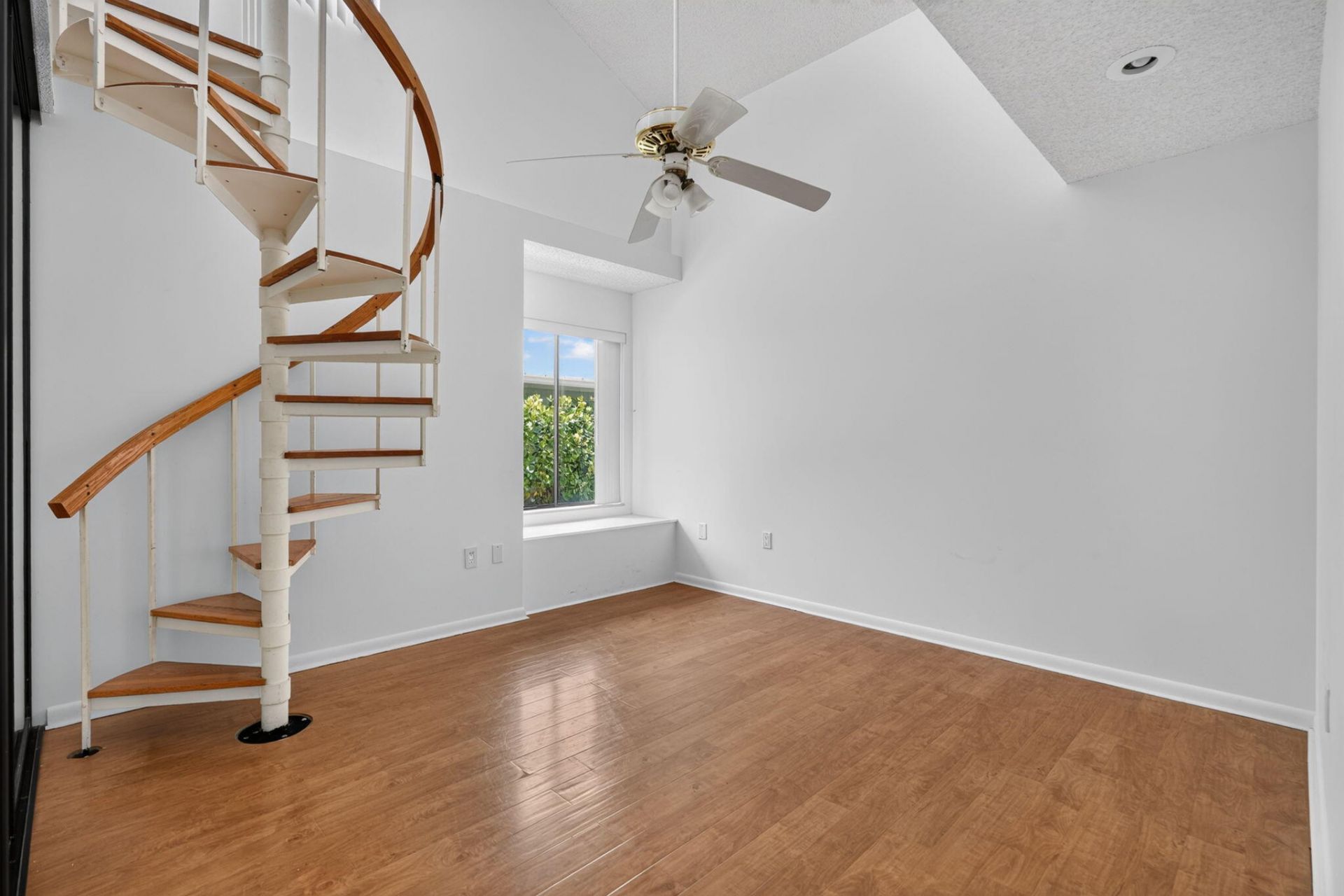 223 E River Park Drive, Jupiter, FL 33477 Photo