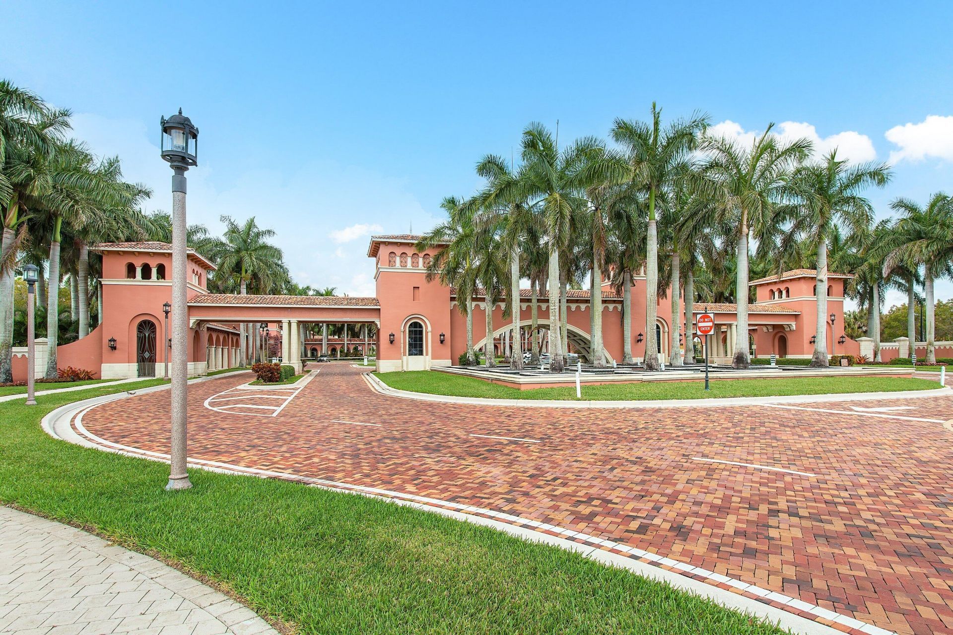 8769 Via Grande E, Wellington, FL 33411 Photo
