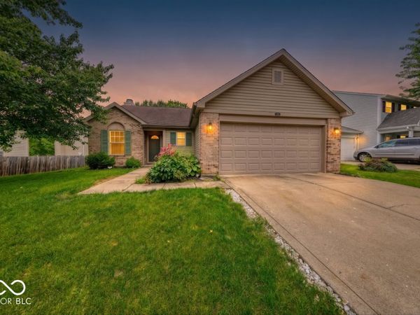 509 Speedway Woods Drive, Indianapolis, IN 46224