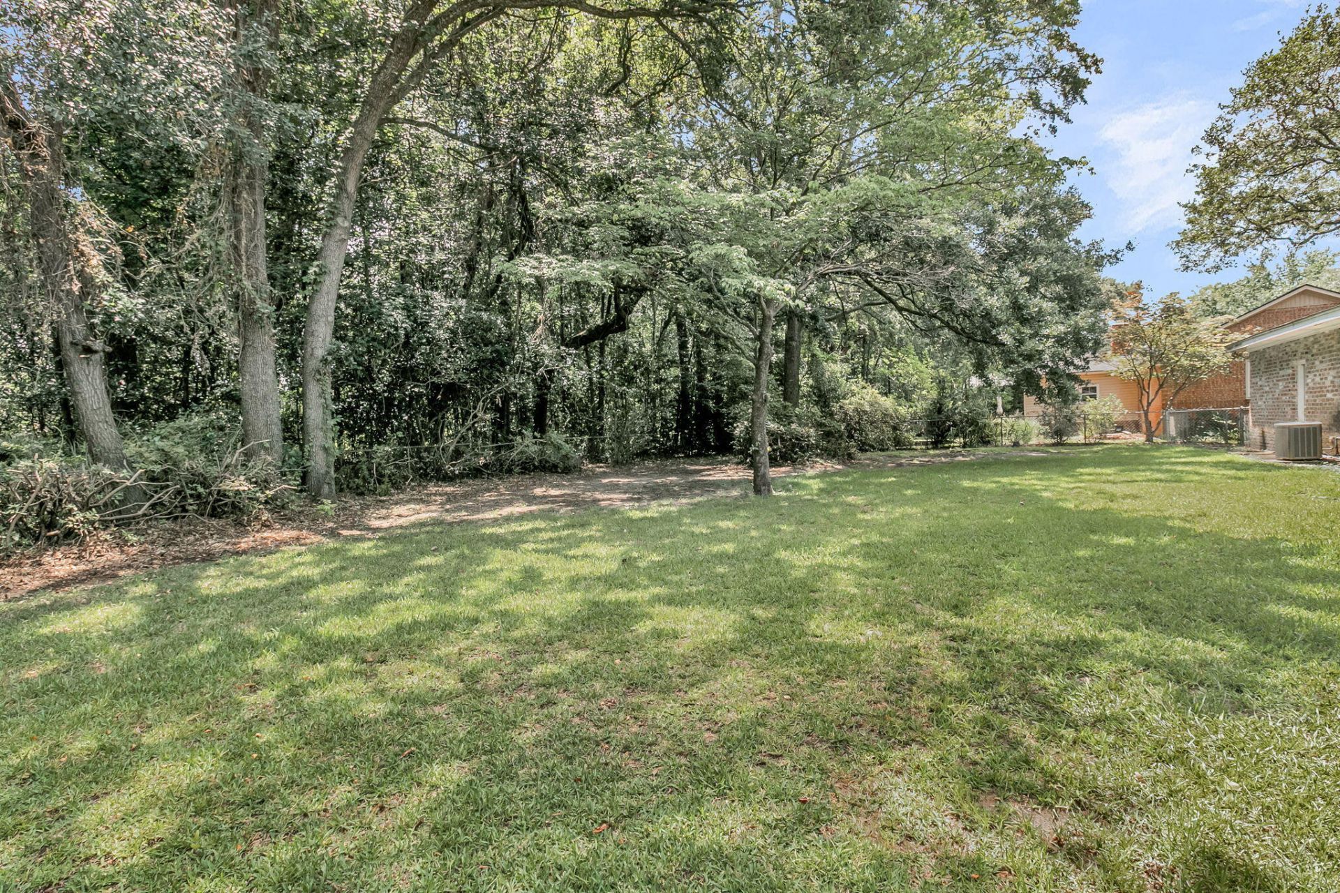 1351 Winchester Drive Photo 33