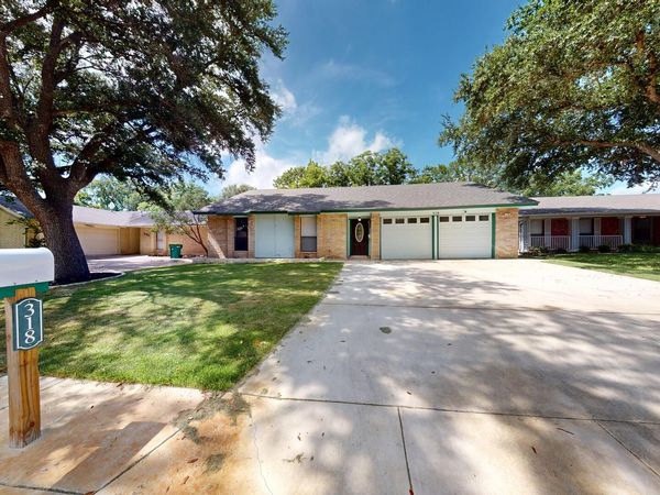 318 Renee, Converse, TX 78109