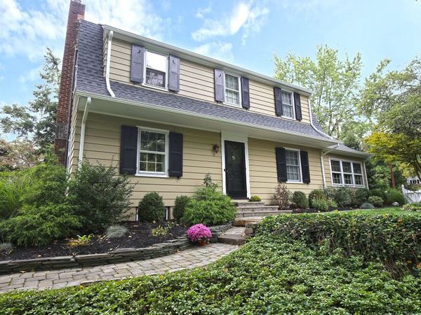 52 Hobart Ave, Millburn, NJ 07078