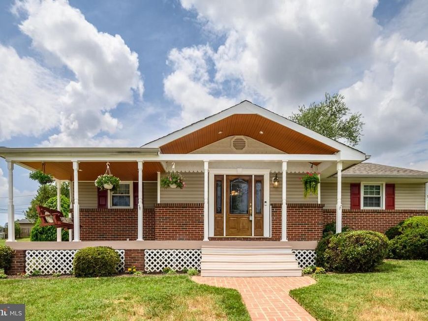 628 Bruce Street, Baltimore, MD 21225 Main Photo