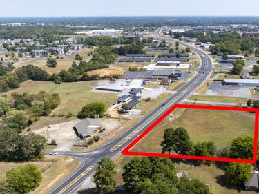 1005 State Route 121 North , Murray, KY 42071