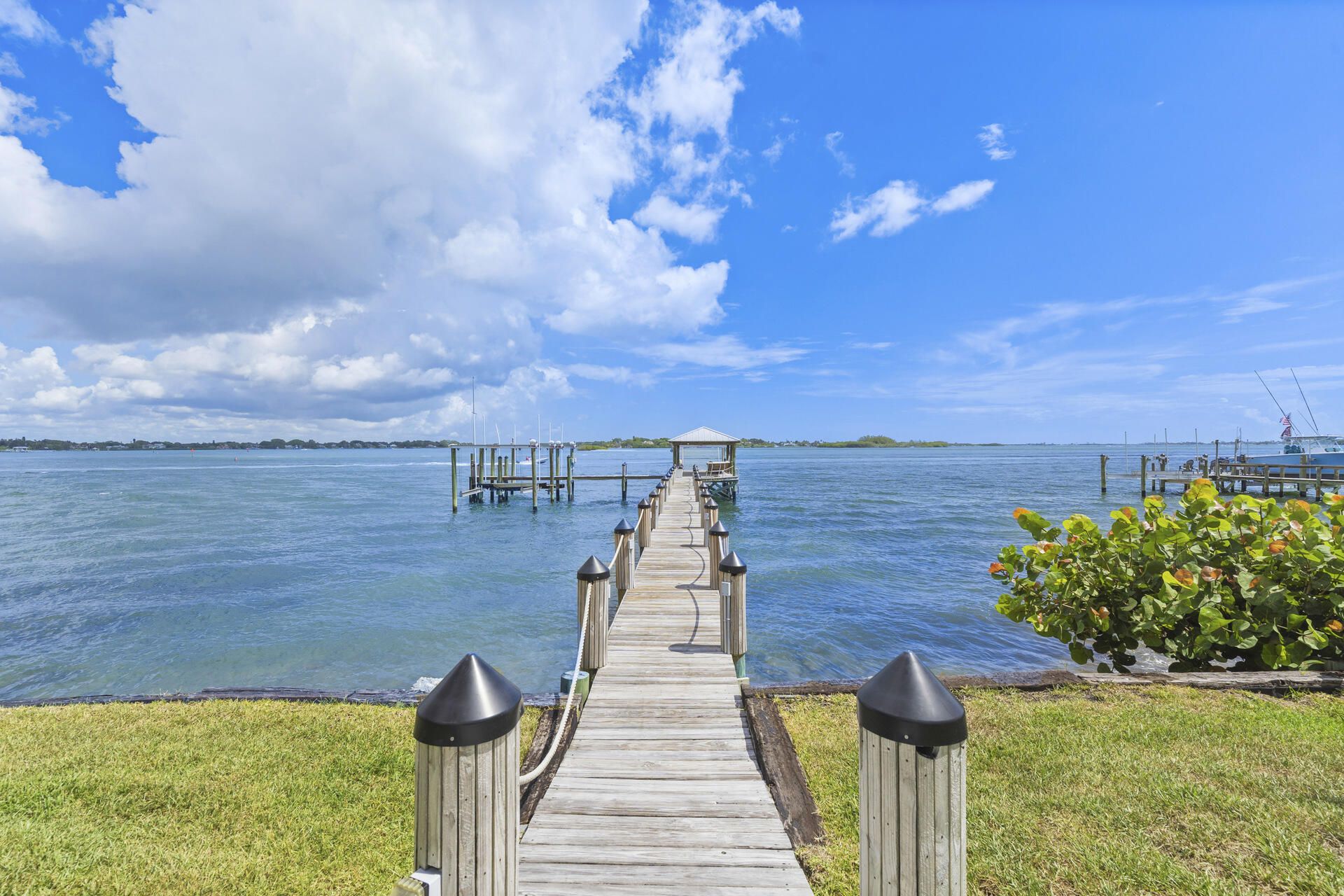 3491 SE Kubin Avenue, Stuart, FL 34997 Photo