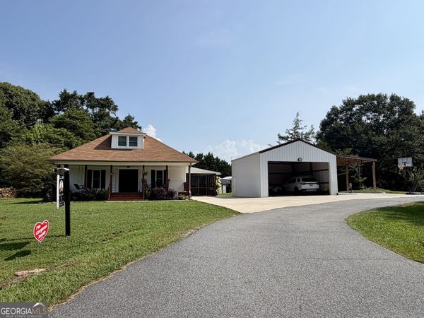 1324 Wagers Mill Road, Newnan, GA 30263