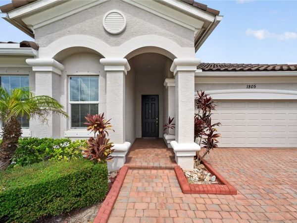 1805 Berkshire Circle SW, Vero Beach, FL 32968