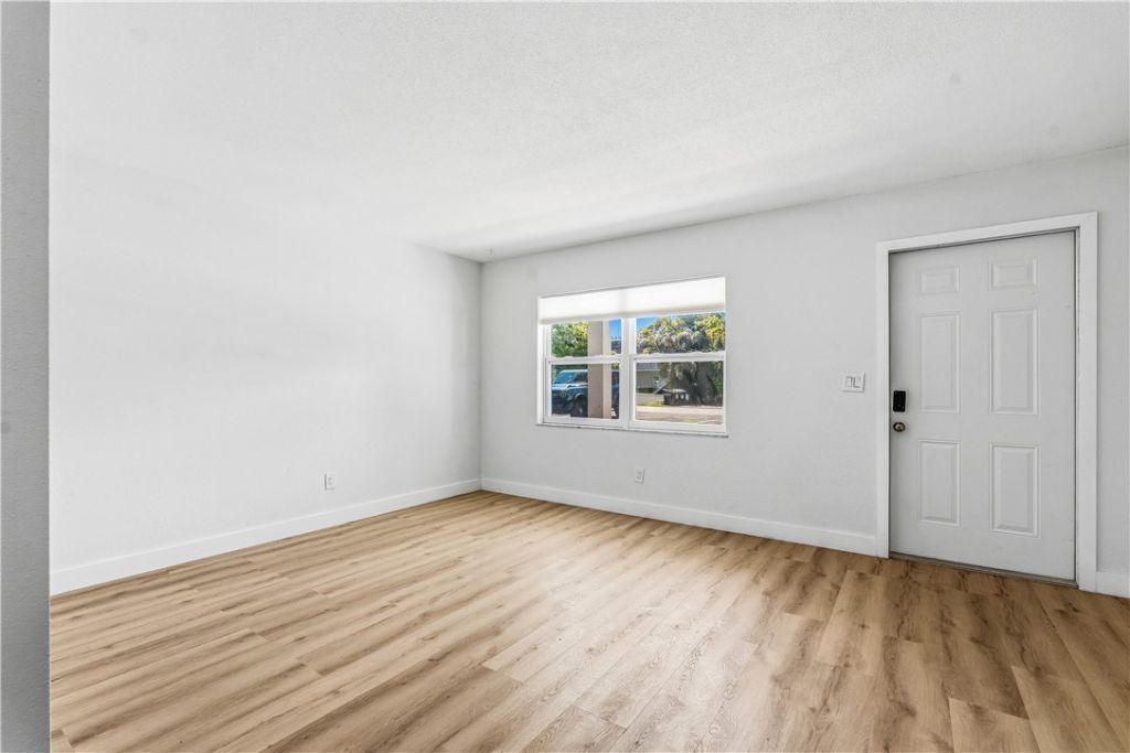1150 Carlton Court, Hutchinson Island, FL 34949 Photo