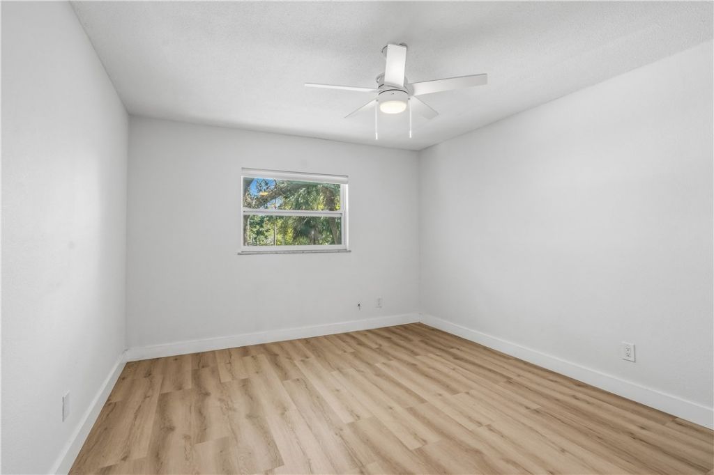 1150 Carlton Court, Hutchinson Island, FL 34949 Photo
