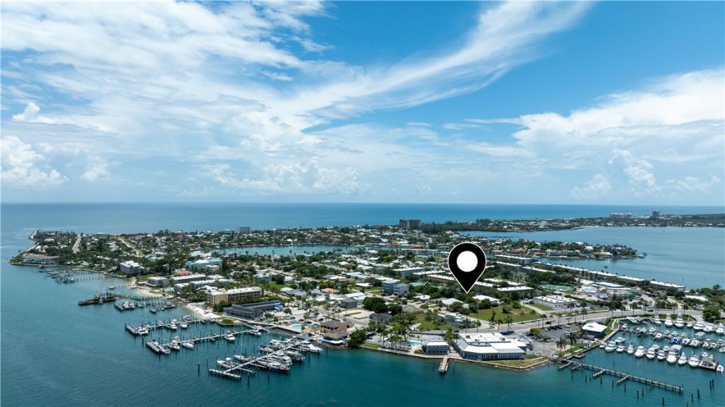 1150 Carlton Court, Hutchinson Island, FL 34949 Photo