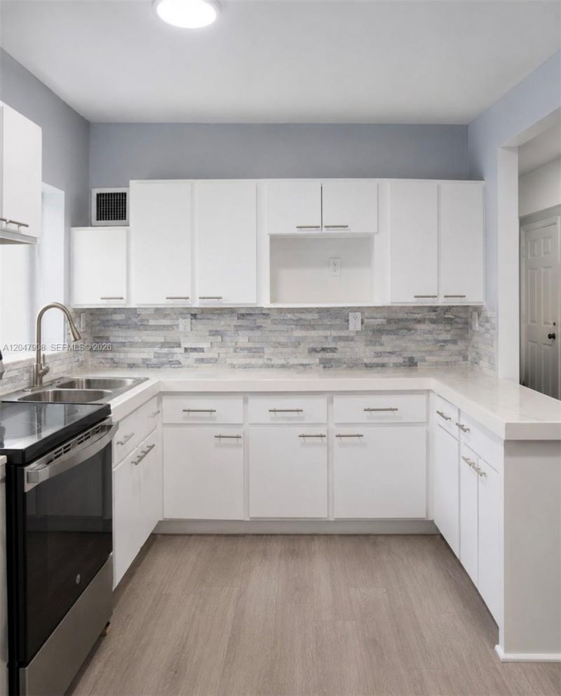 432 NW 103rd St , Unit 2, Miami, FL 33150 Photo