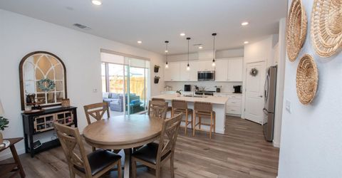 8758 Hg Madrigal Way, Elk Grove, CA 95624 Photo