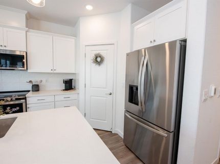 8758 Hg Madrigal Way, Elk Grove, CA 95624 Photo
