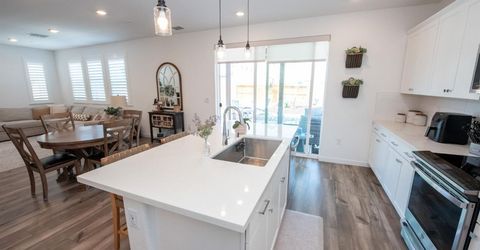 8758 Hg Madrigal Way, Elk Grove, CA 95624 Photo