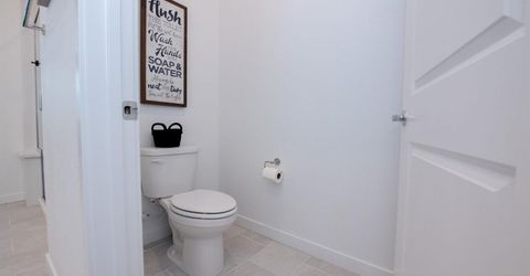 8758 Hg Madrigal Way, Elk Grove, CA 95624 Photo