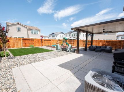 8758 Hg Madrigal Way, Elk Grove, CA 95624 Photo