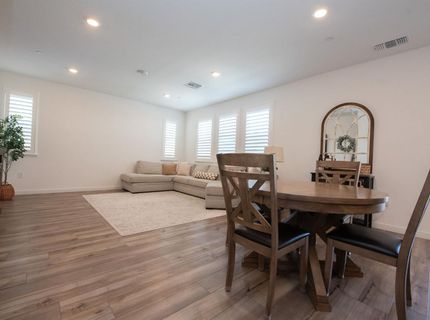 8758 Hg Madrigal Way, Elk Grove, CA 95624 Photo