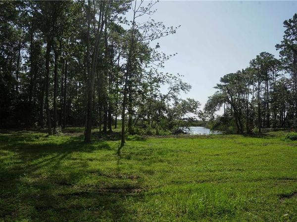 10905 Riverview Nursery Road, Theodore, AL 36582