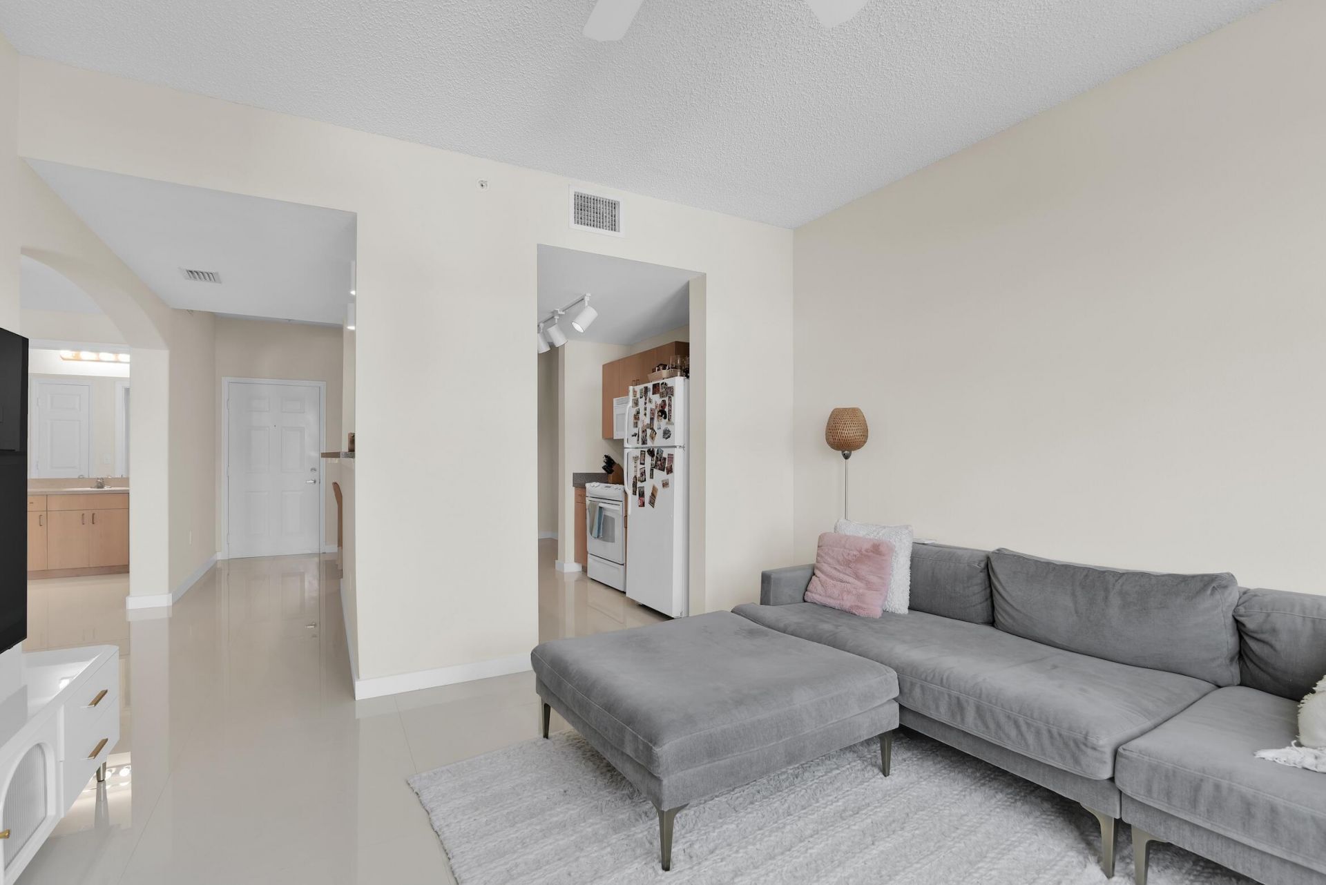 533 NE 3rd Avenue, Fort Lauderdale, FL 33301 Photo