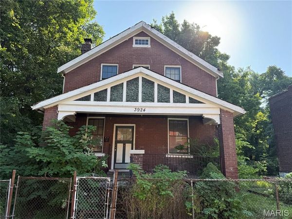 3924 N 19th Street , St Louis, MO 63107