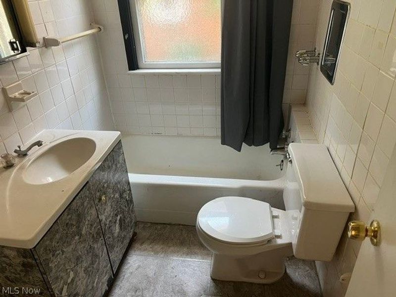 1003 Nathaniel Road, Cleveland, OH 44110 Photo 6