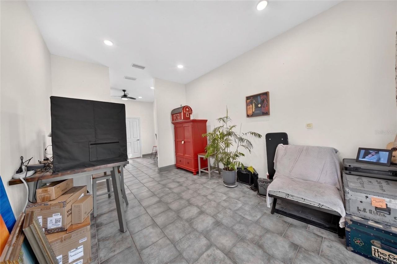 908 Oak Hollow Place , Brandon, FL 33510 Photo