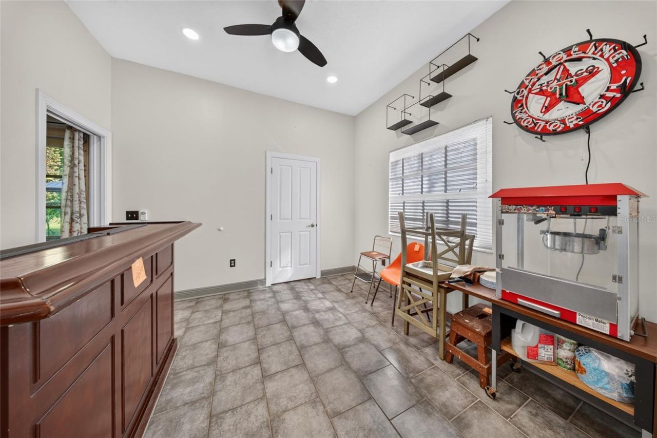 908 Oak Hollow Place , Brandon, FL 33510 Photo