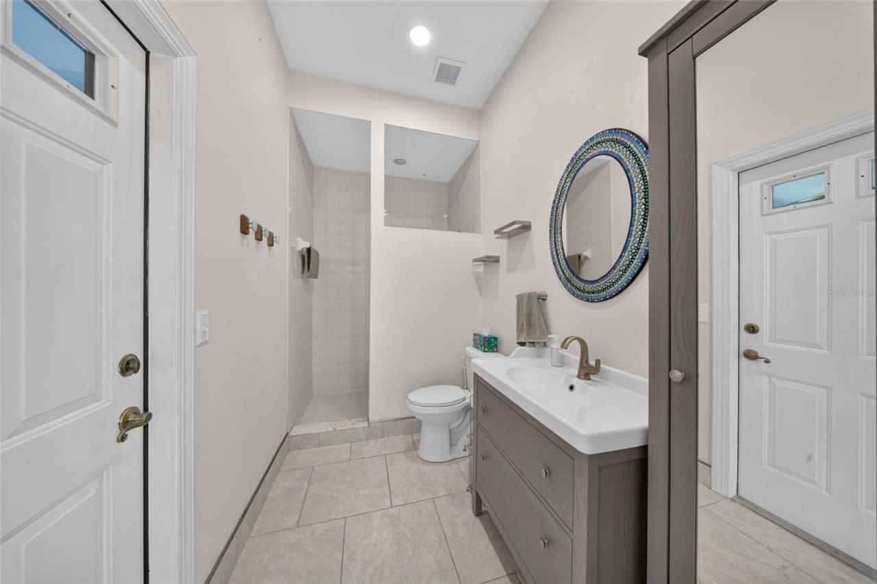 908 Oak Hollow Place , Brandon, FL 33510 Photo