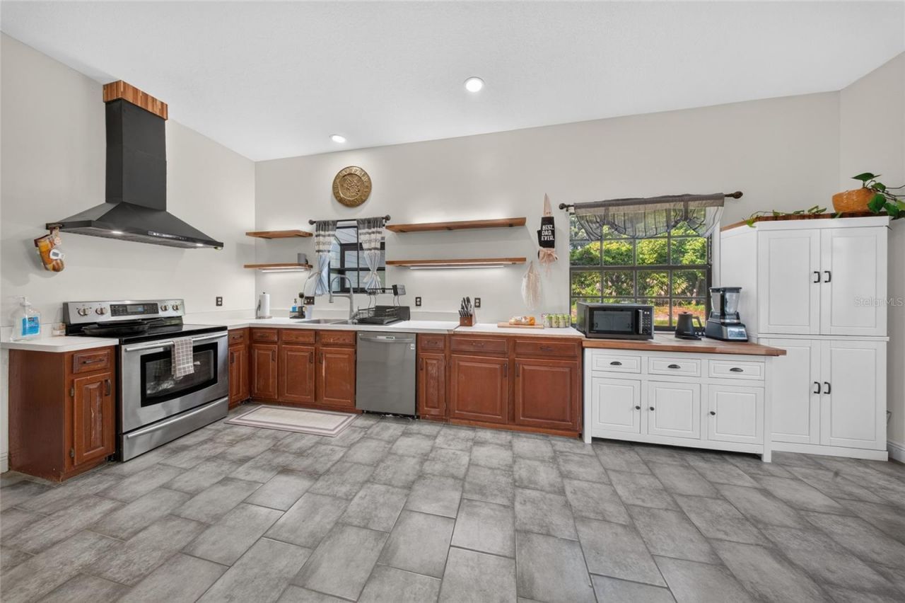 908 Oak Hollow Place , Brandon, FL 33510 Photo