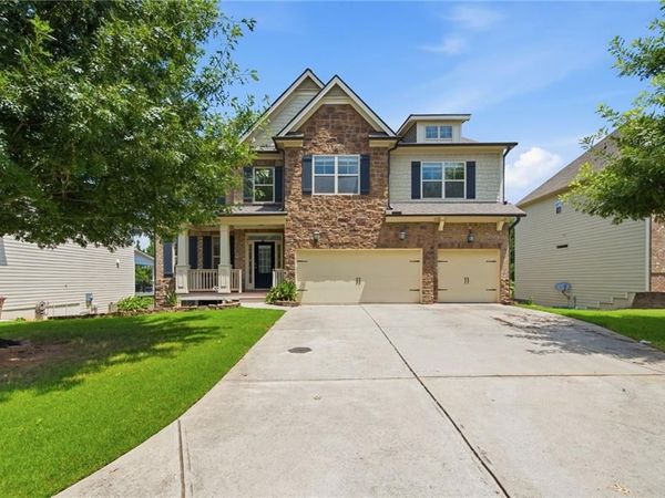 4235 Isabelline Bluff , Cumming, GA 30040