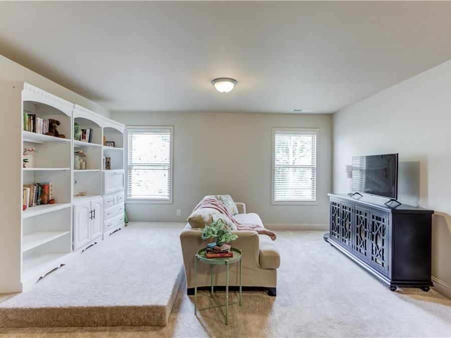 Property Image 29