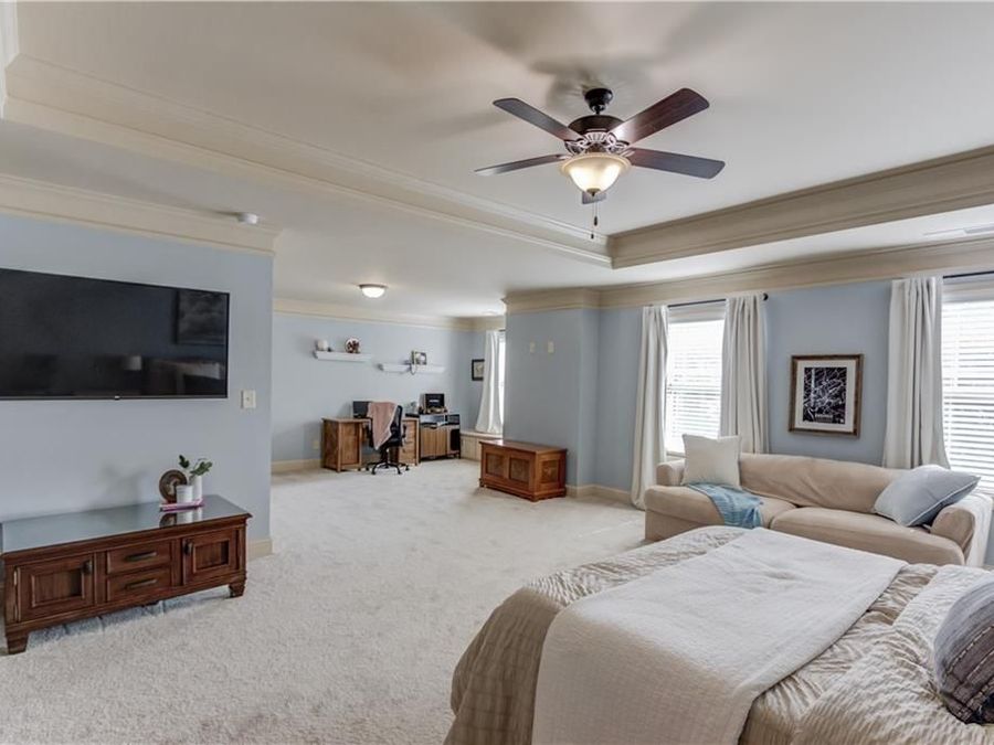 Property Image 32