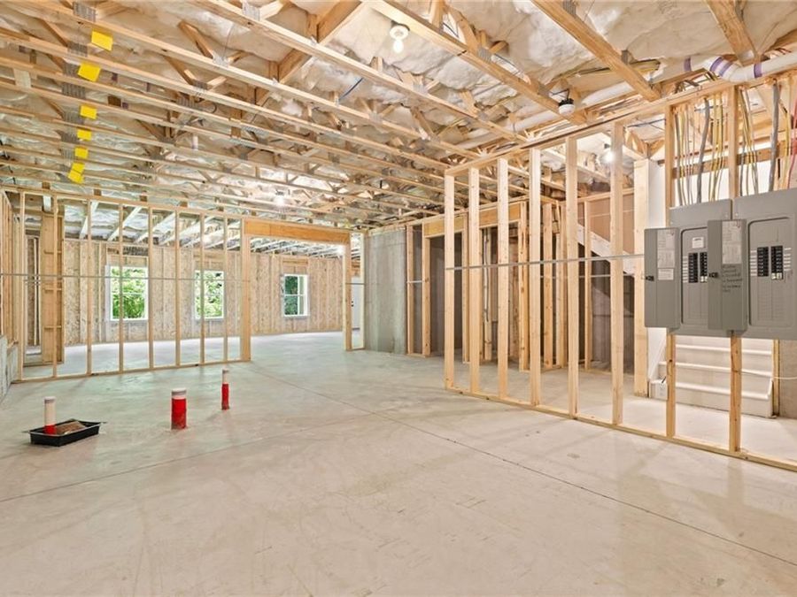 Property Image 71