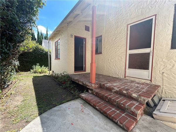 214 E Stocker, Unit B, Glendale, CA 91207