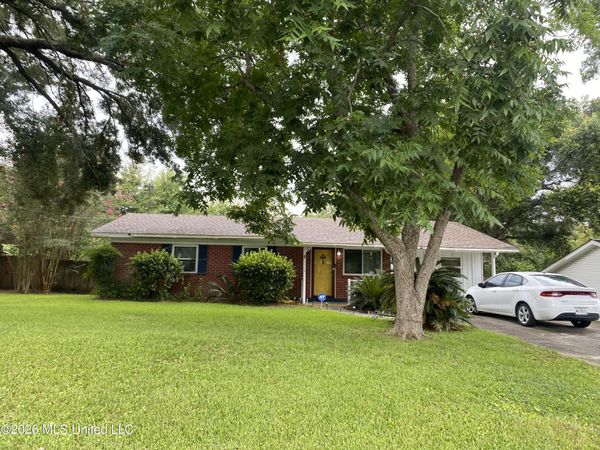 717 Carter Drive, Gulfport, MS 39507