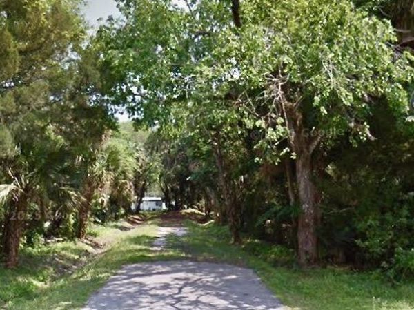 428 Palmetto Street, New Smyrna Beach, FL 32168