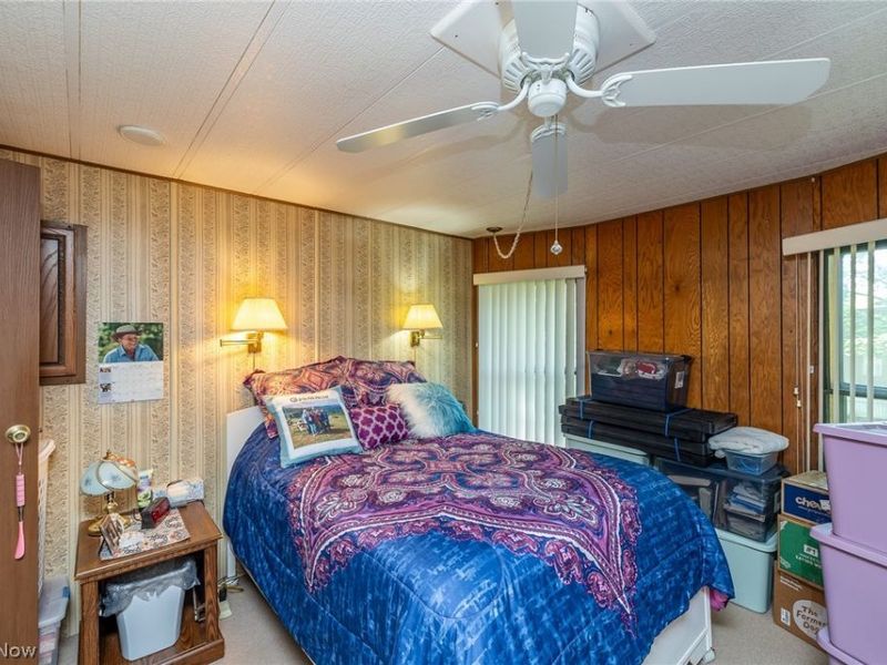 43 Parkway Drive, Olmsted Township, OH 44138 Photo 18