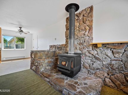 1442 Topaz Lane, Gardnerville, NV 89460 Photo