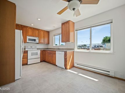 1442 Topaz Lane, Gardnerville, NV 89460 Photo