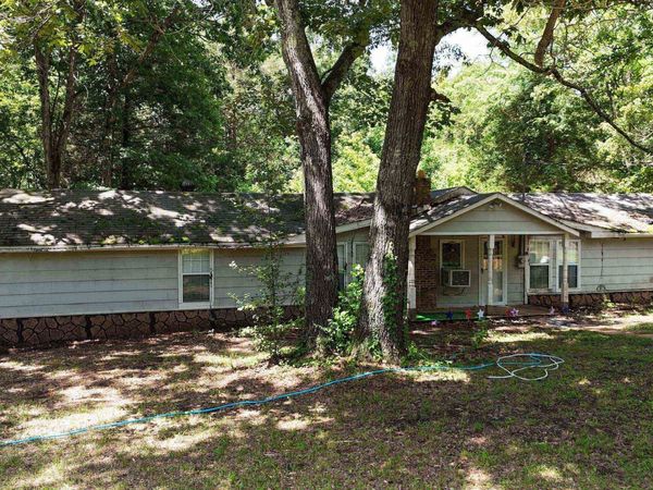 205 VAN BUREN LN, Saulsbury, TN 38067