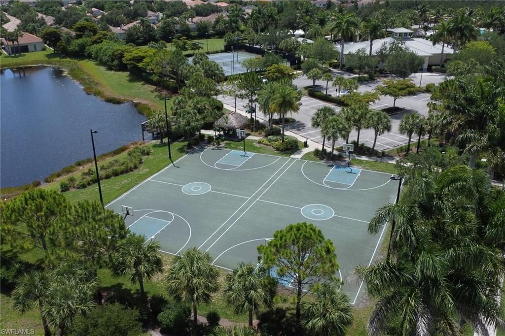 1645 Alameda Dr , Naples, FL 34120 Photo