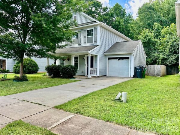 413 Peachtree Road, Charlotte, NC 28216