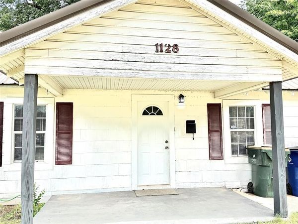 1128 W Tennessee Avenue, Chickasha, OK 73018