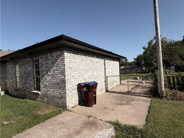 6308 Carthage Street , Fort Smith, AR 72903
